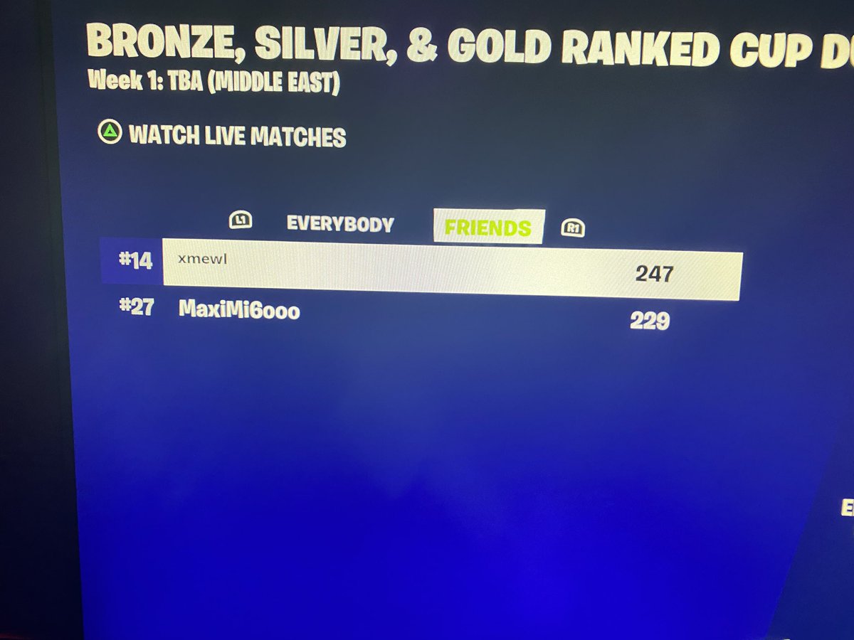 MaxiMi6o tweet media