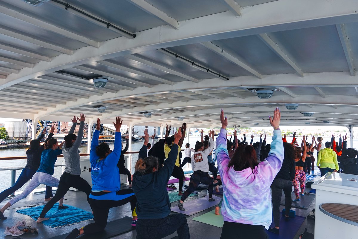 Talk about a flexible event space 😉🛥️ 🧘 

#watermarkjourneys #yacht #yoga