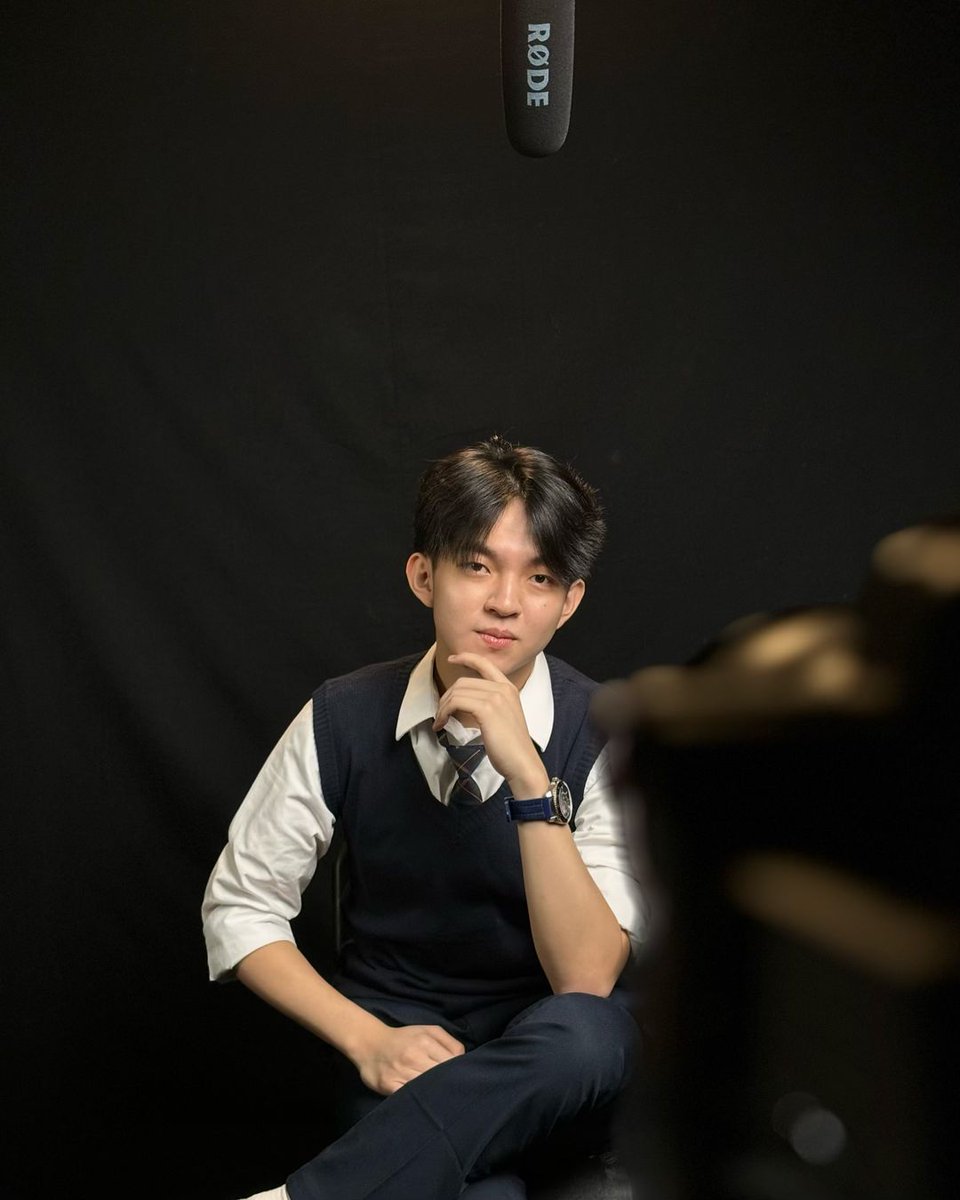 pinkkiesmoon's tweet photo. #MAXWELL impact list:

✅️penglaris RG 
✅️daya tarik COC
✅️penglaris jualan cc nya
✅️penglaris capybara olshop/jastip lain
✅️ig live gerakanbds ditonton 2m++ views
✅️folls gerakansbds naik 30k++ ✅️rangkuman bds di channel wa dpt 100k++ reaction

MENYALA IT BOY 🔥✨️ https://t.co/Eyhn0RPq0C