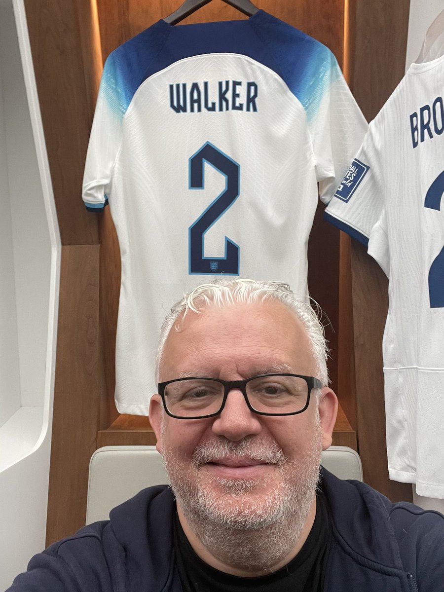 launchgooroo's tweet photo. You can’t play a 54 year old fat bloke at right back and expect to win the Euros https://t.co/xr6oNiMRZE