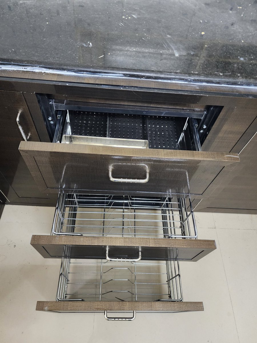 A2bInteriors's tweet image. #PVCkitchen
#ModularKitchen
#KitchenDesign
#InteriorDesign
#HomeDecor
#KitchenInspiration
#KitchenRenovation
#HomeInteriors
#KitchenGoals
#KitchenMakeove