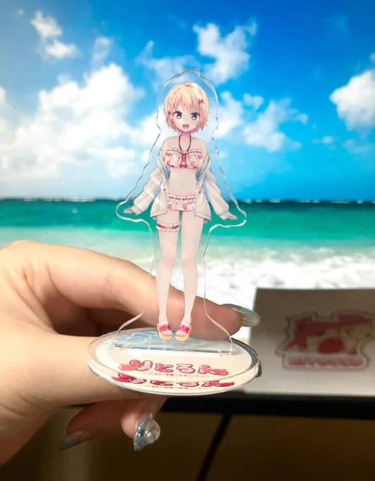 りとるんちゃん()新衣装が可愛すぎたのでアクスタお迎えしたよ〜#りとるん 