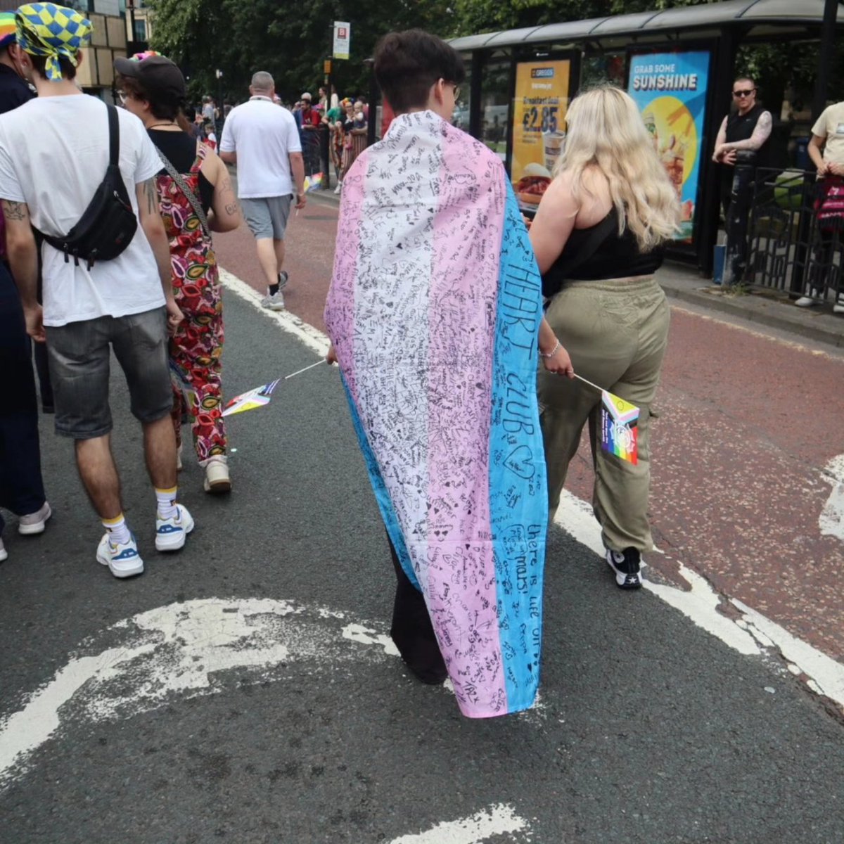 myprideradio's tweet photo. We are live from @northernprideuk 

Come join us! Come come hi if you see us! 

Happy Pride! More photos on our Facebook. 💖🏳️‍🌈💖
#northernpride #prideinthecity #newcastlepride https://t.co/oSNQA0b3gU