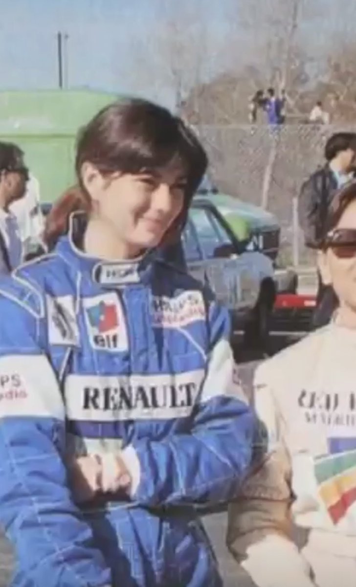 Ayer, tristemente, falleció Ana Barbero.

La que fuera una las mujeres piloto pioneras en el automovilismo en los años 80/90 nos dejó ayer a causa de una larga enfermedad contra la que luchaba cada día con una sonrisa.

Nuestro más sincero pésame a familiares y amigos.

D.E.P.