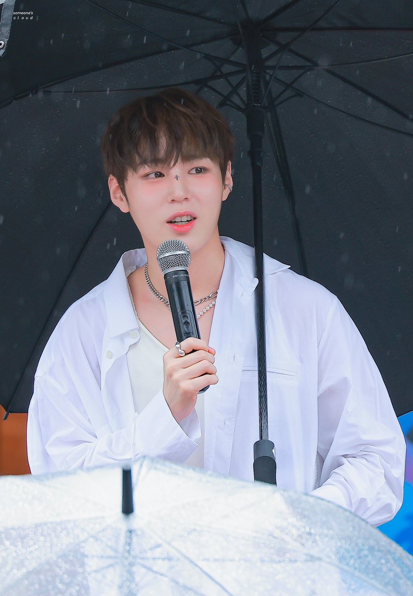 someonescloud's tweet photo. 240720

오늘은 푹 자 성운아

⋆｡ ﾟ☁︎｡ ⋆｡ ﾟ☾ ﾟ｡ ⋆

#하성운
#HASUNGWOON https://t.co/aRqWUbiaga