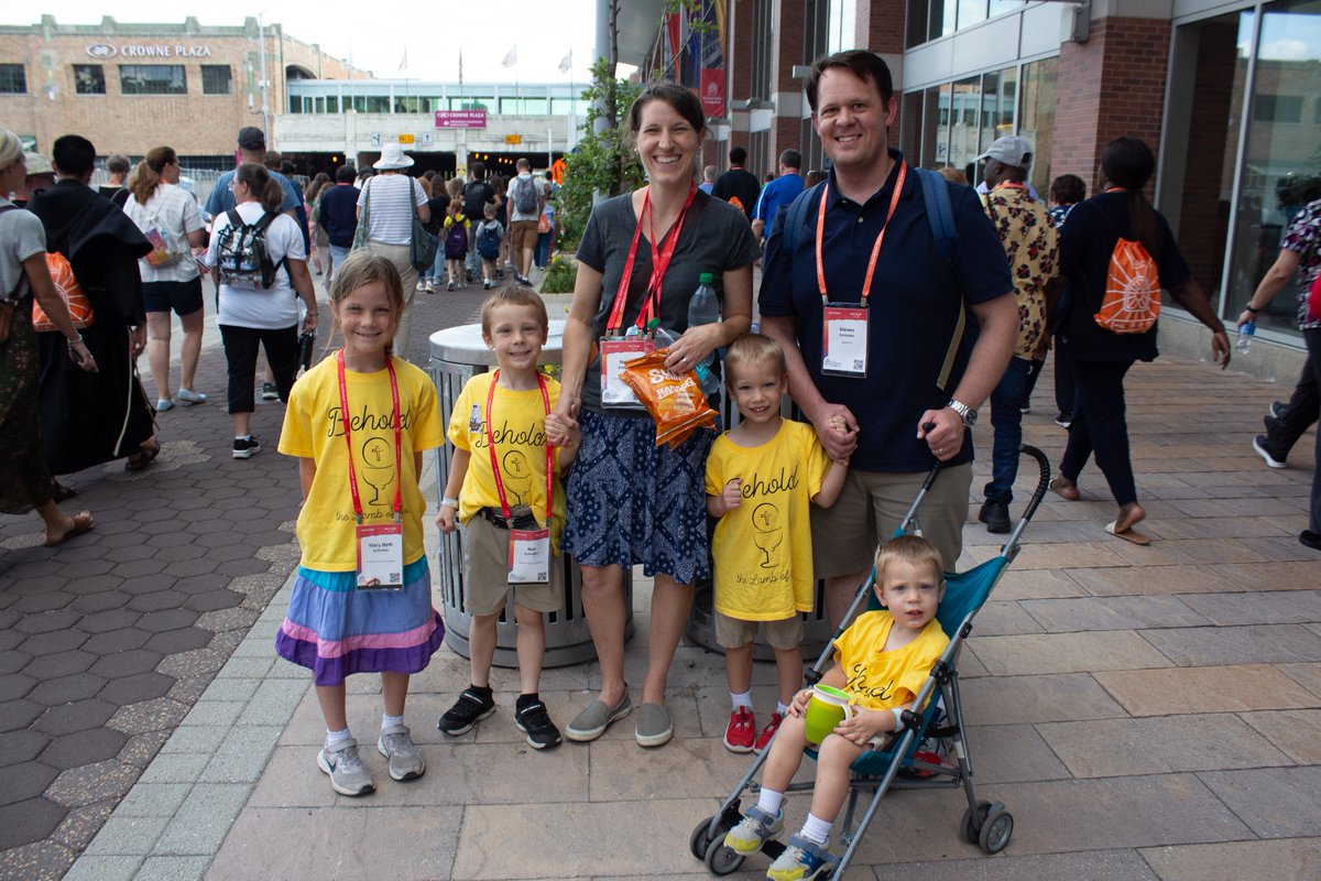Jonah McKeown (@mckeownjonah) on Twitter photo Big families are welcome and having a blast at the #EucharisticCongress! Story coming <a href="/cnalive/">Catholic News Agency</a> Big families are welcome and having a blast at the #EucharisticCongress! Story coming <a href="/cnalive/">Catholic News Agency</a>