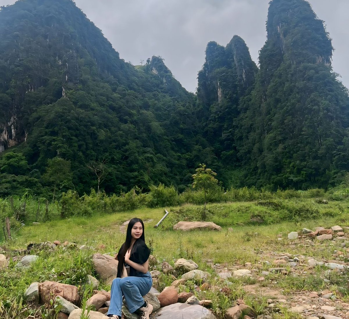 HpcNickky's tweet photo. ທັກມາຢອກແນ່ເຫົງາ🥺
ໂສດ ☺️ https://t.co/0AVAzWKzt0