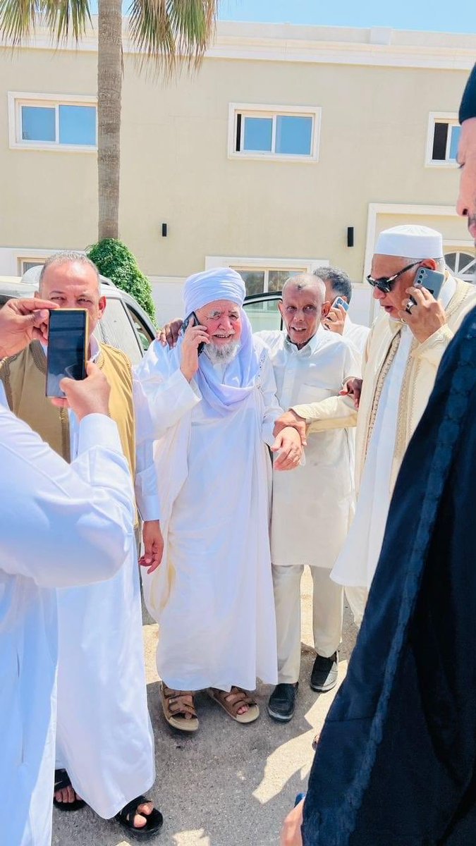 الحمدلله على السلامة يا خال