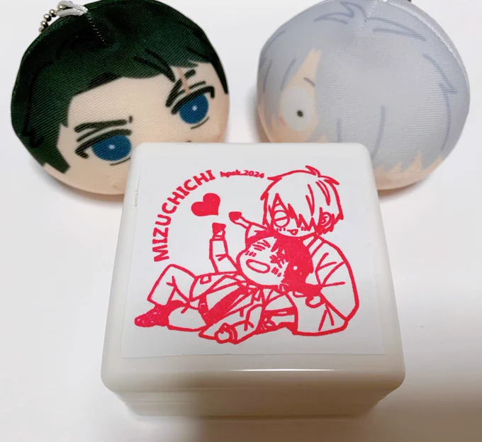 スタンプきた!結構思った通りで安心した…均一に強めに押すとベタ部分も綺麗です28日に持って行きます〜 