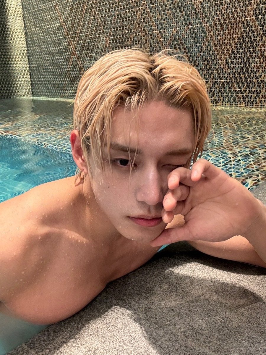 Fuck. Pengen pejuhin mukanya. 😢