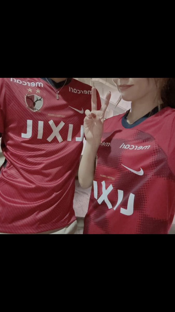 本日も観戦⚽️
前回、声かけてくれた子と会うのは2回目。
偶然観戦日が重なった時に試合後話すだけの仲です。進展はないですご安心を。
※写真は前回の（許可あり）

自分がサッカーする方が楽しいから次行くまで期間空くだろうなー