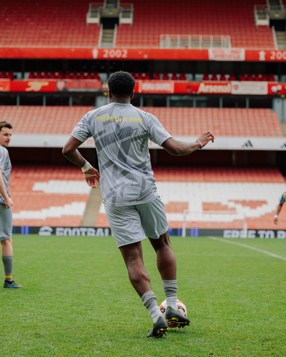 D_Balboa99's tweet photo. Lil kick about with the lads 🤝🏿 @play_eFootball #arsenal #emirates https://t.co/oZcf9T25Rp