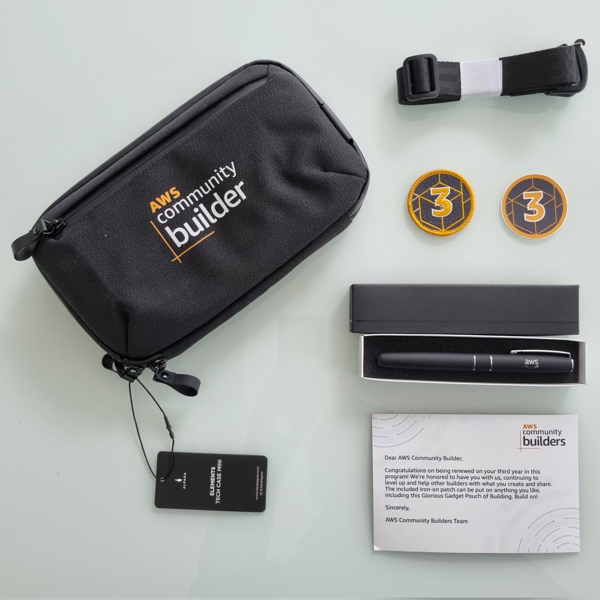 viccydoex's tweet photo. I received my 3rd year kit for contributing to the 𝗔𝗪𝗦 𝗖𝗼𝗺𝗺𝘂𝗻𝗶𝘁𝘆 𝗕𝘂𝗶𝗹𝗱𝗲𝗿 program in the 𝗙𝗿𝗼𝗻𝘁-𝗘𝗻𝗱 𝗪𝗲𝗯 &amp; 𝗠𝗼𝗯𝗶𝗹𝗲 category. 🎁 🎉

#AWScommunity #AWSCommunityBuilders #AWS #AWScloud #AWSUserGroups #FrontEnd #Mobile https://t.co/rufMda3gs3