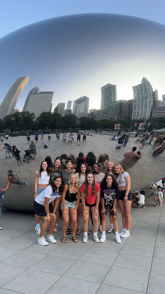 MNCometsGirls's tweet photo. 14U MN Comets-Boone having a great time in Chicago!! #C4L @bO_One15 @_kennedy_lewis @brynnterwey6 @Lylahfindley @kendall_ra48076 @jessannlewis https://t.co/R8Npo0tiGJ