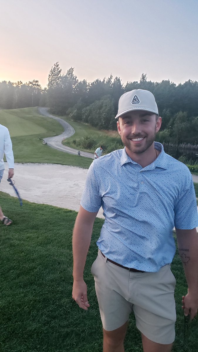 Slightly off-centered for this pic (not his fault), Evan MacLean nailed the middle of the cup with three clutch putts in the playoff to secure the 16th berth in the Idylwylde Invitational championship flight
