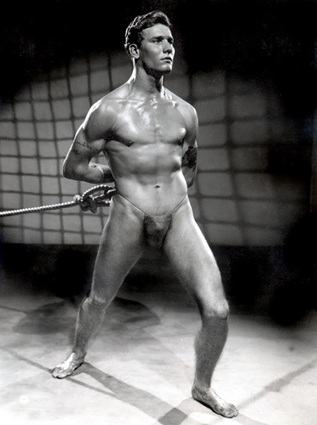 BeefcakePhotos's tweet photo. Ed Hall
π·Bob Mizer
#physiquephotography #vintagemalephotography #posingstrap #malemuscle #homoerotica #beefcake #malebeauty #malephysique #vintagebeefcake #edhall #bobmizer #amg #athleticmodelguild https://t.co/IoaZWmyXoy