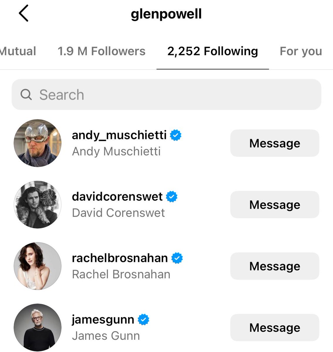 EverythingDCU_'s tweet photo. Glen Powell has started following both James Gunn and Andy Muschietti 

-Do we have our potential star for THE  BATMAN: BRAVE AND THE BOLD👀

#DCU #Batman https://t.co/pmDcfp7mwM