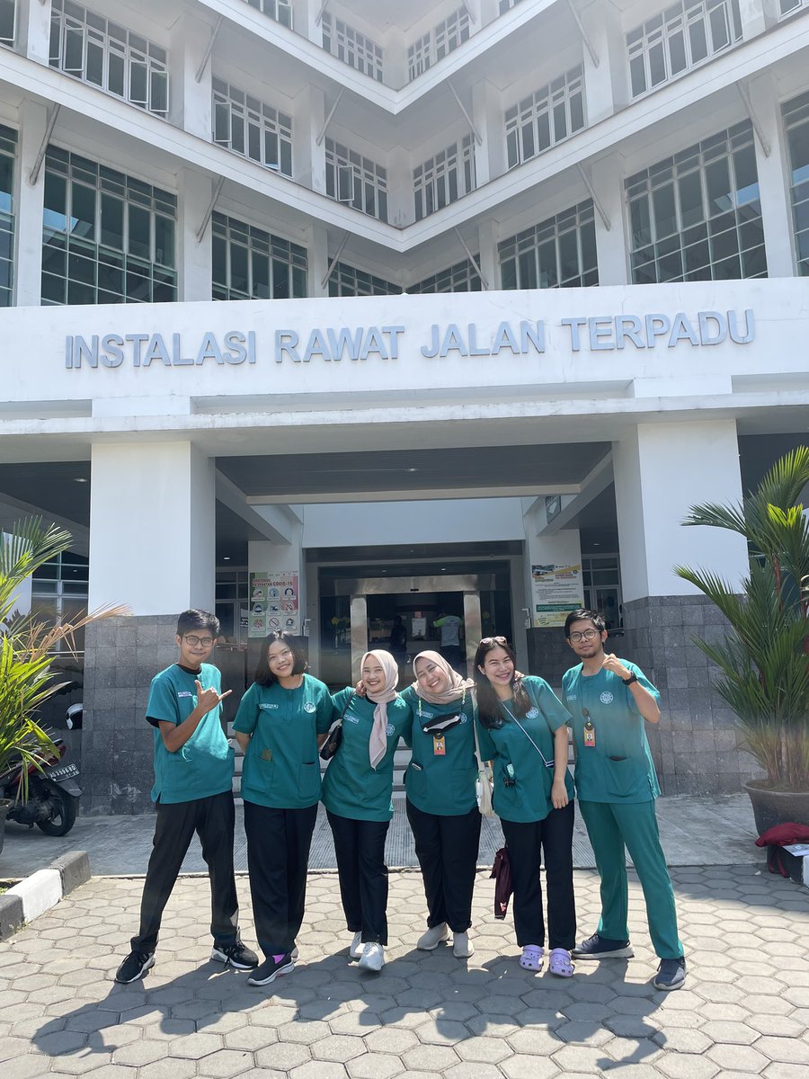 fluousable's tweet image. Life, the past year: