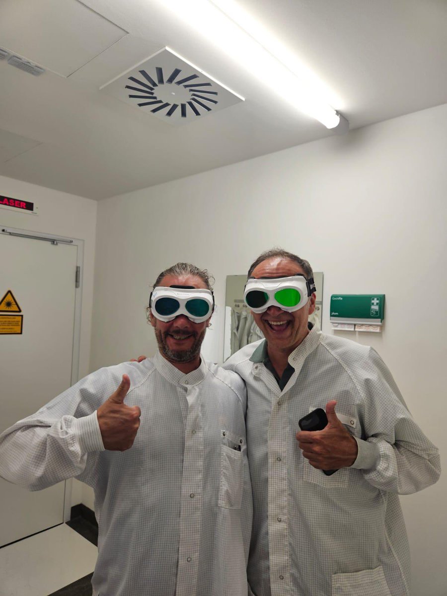 Leo Gross (@leo_gross_ibm) on Twitter photo Visiting Laser-STM labs of Repp and Huber groups in Regensburg with <a href="/depena33/">Diego Peña Gil</a>. They have great sunglasses! Visiting Laser-STM labs of Repp and Huber groups in Regensburg with <a href="/depena33/">Diego Peña Gil</a>. They have great sunglasses!