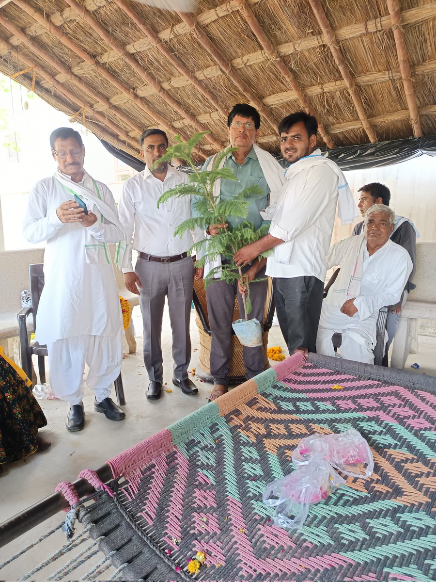 कुदरती अवतरण दिवस की दौसा लोकसभा क्षेत्र से सांसद महोदय श्री <a href="/AapkaMurarilal/">Murari Lal Meena</a> जी को #जोहार  #happybirthday आप जियो हजारों साल