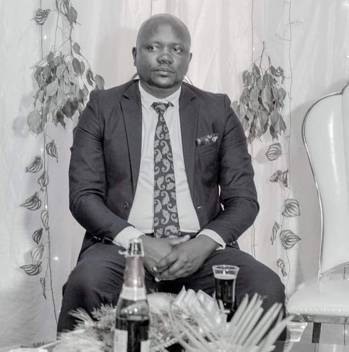 izizewe's tweet photo. Ubunyonyezi kubitaro vya commune Butaganzwa bukorwa na Dr Habonimana Séraphin abirongoye bena gestionnaire(RAF),ikindi abaforoma,abarwayi baridogako kuva ivyo bitaro biramutswa Dr mushasha vyasubiye inyuma can,namadeni arenga 20million kandi mukigega yahasanz ayarenga 60million https://t.co/95DqISyPol