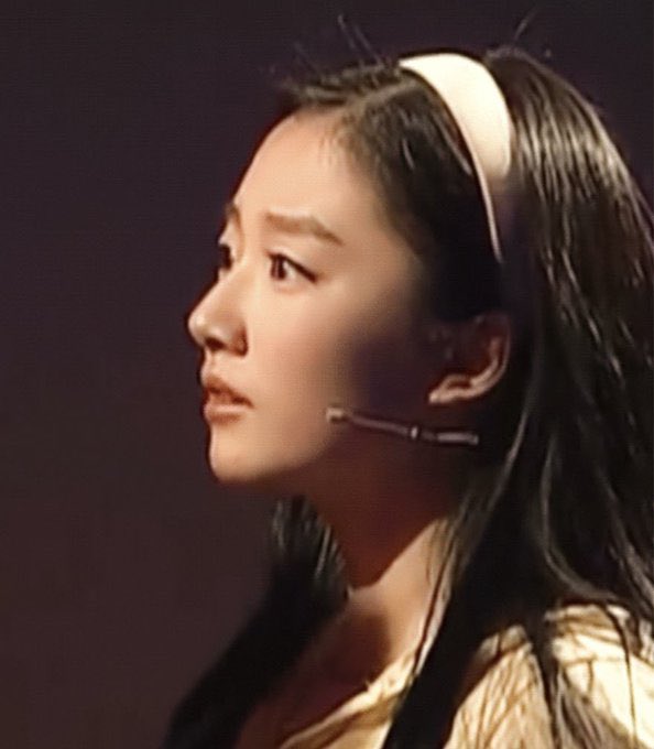 kkwwxk's tweet photo. 이 사이에 17년 진짜 구라같다 https://t.co/6i9ULfVqc2