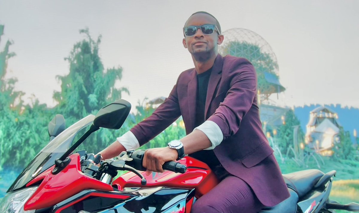 TyrikWynnTV's tweet image. Riding Into 24 Full Throttle🏍🥳
HAPPY BIRTHDAY TO ME!🔥 
Another year older, wiser, and ready for new adventures. Here’s to chasing dreams, embracing every moment, and making unforgettable memories. Cheers to 24 years of laughter, love, and growth.
#Birthday #Chapter24 #Blessed