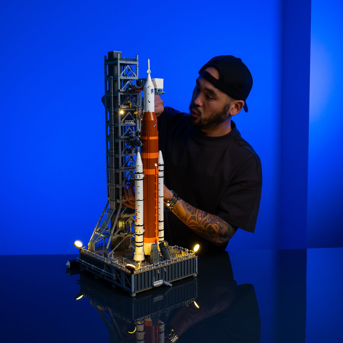 Light My Bricks tweet media