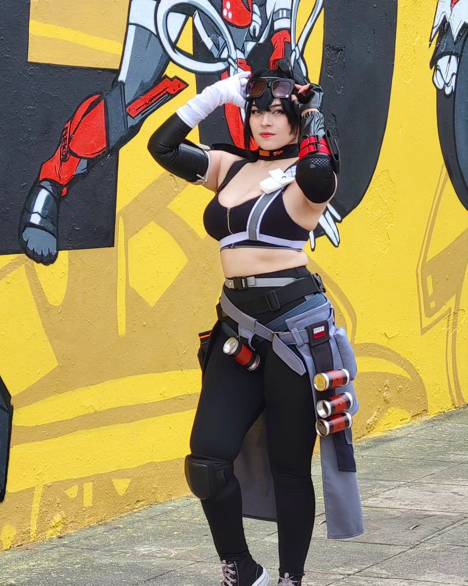 x_pixiedusst's tweet photo. Hace una semana fue el evento #dripfest en cdmx y había olvidado subir fotos por acá 😅💖🛠

@ZZZ_ES
@ZZZ_EN
#GraceHoward #zzz #zzzero #ZenleessZoneZero #proxy #CDMX https://t.co/6UGvRKbbdE