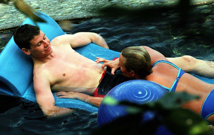 Ruby19838297793's tweet photo. Funny how some scandals magically disappear ? Mrs Zara Tindall and Richard johnson…. Zara beats Prince Harry to being the naughtiest royal. #royals  #royalfamily #princeharry #thesussexes #meghanmarkle @miketindall13 @RoyalFamily  @GoodBadRugby @AlexPayneTV https://t.co/8e1aX0jUwT