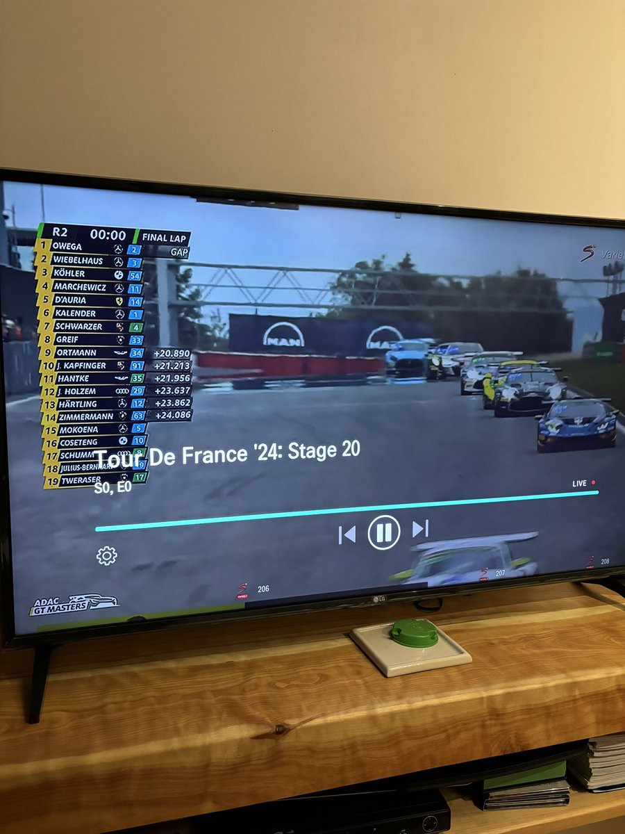 kay_kr_'s tweet photo. @SuperSportTV Is it really so hard to follow the schedule that you guys make? Nearly an hour after you said the TDF highlights would start and it’s still GT Masters https://t.co/8p2Jz7IFt5