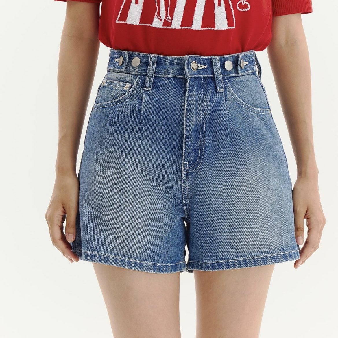 toknaampompam's tweet photo. กางเกง ava shorts — medium blue
(#thepocketwood)
size L เอว 29 สพ 41 ยาว 15.5
(เอวปรับลดกระดุมได้ข้างละ 1 นิ้ว)
690 รวมส่ง 🫧 (shop 990.-)
ใหม่มากกก ซักเก็บ ไม่มีตำหนิค้าบ
#ส่งต่อเสื้อผ้า #เสื้อผ้ามือสอง #ส่งต่อเสื้อผ้ามือสอง #ส่งต่อกางเกง #called_p #sleepymurphy #tgdaco https://t.co/ujzOKTQbc6
