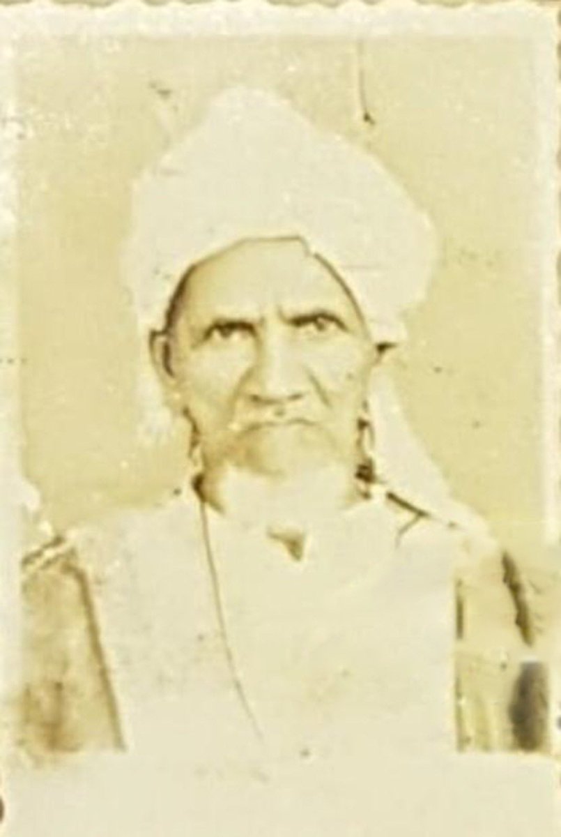 شمعون

هو : شمعون بن عمر الحسني مواليد عام 1309 في أفجوي الصومال ، يرجع أصله من قبيلة قلذي 
 توفي رحمه الله في 15 ذو الحجة عام 1390هـ بمدينة جدة .

 كان رجل أعمال و مطوف حجاج وشيخ الصوماليين في السعودية وقتها .
قصة بيت الهنداوية الواقع في برحة الشروق على شارع الحديبية ، كان هذا