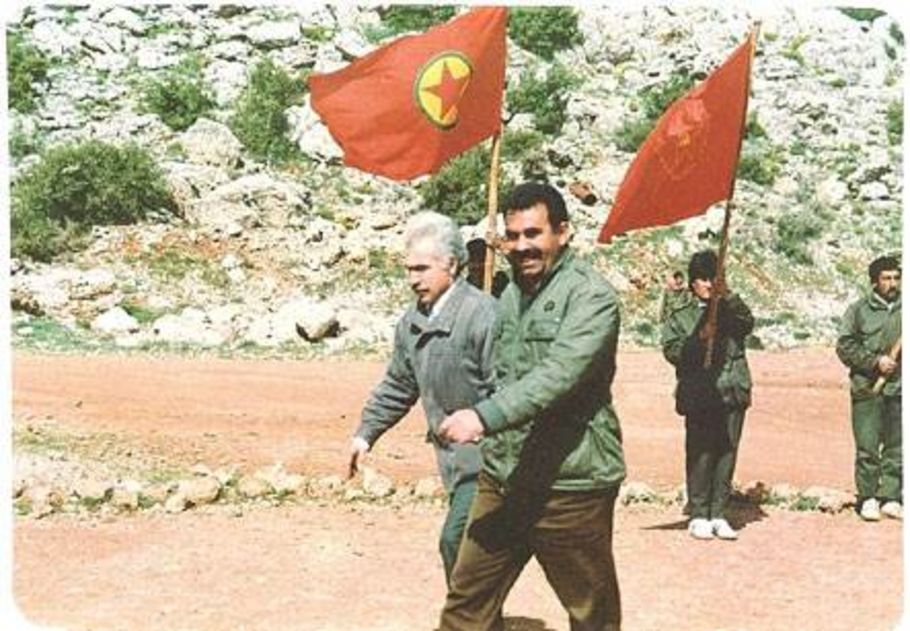 KaranliginKizi7's tweet photo. UNUTMAYIN !
PERİNÇEK 
BAHÇELİ 
APO...ÜÇÜ ÜNİVERSİTE YILLARINDAN İTİBAREN  SAÇAYAĞI..YEDİKLERİ İÇTİKLERİ AYRI GİTMEZ...
PERİNCEK #ABD ın
BAHÇELİ #MOSSAD ın  
APO #CİA nın YETİŞTİRDİĞİ #AJAN OLARAK KULLANDIĞI #GAYRİMEŞRU ÇOCUKLARI!
PONÇİĞİ #DENİZGEZMİŞler NEDEN #TOPAL BIRAKTILAR https://t.co/dXUGLbEtOo