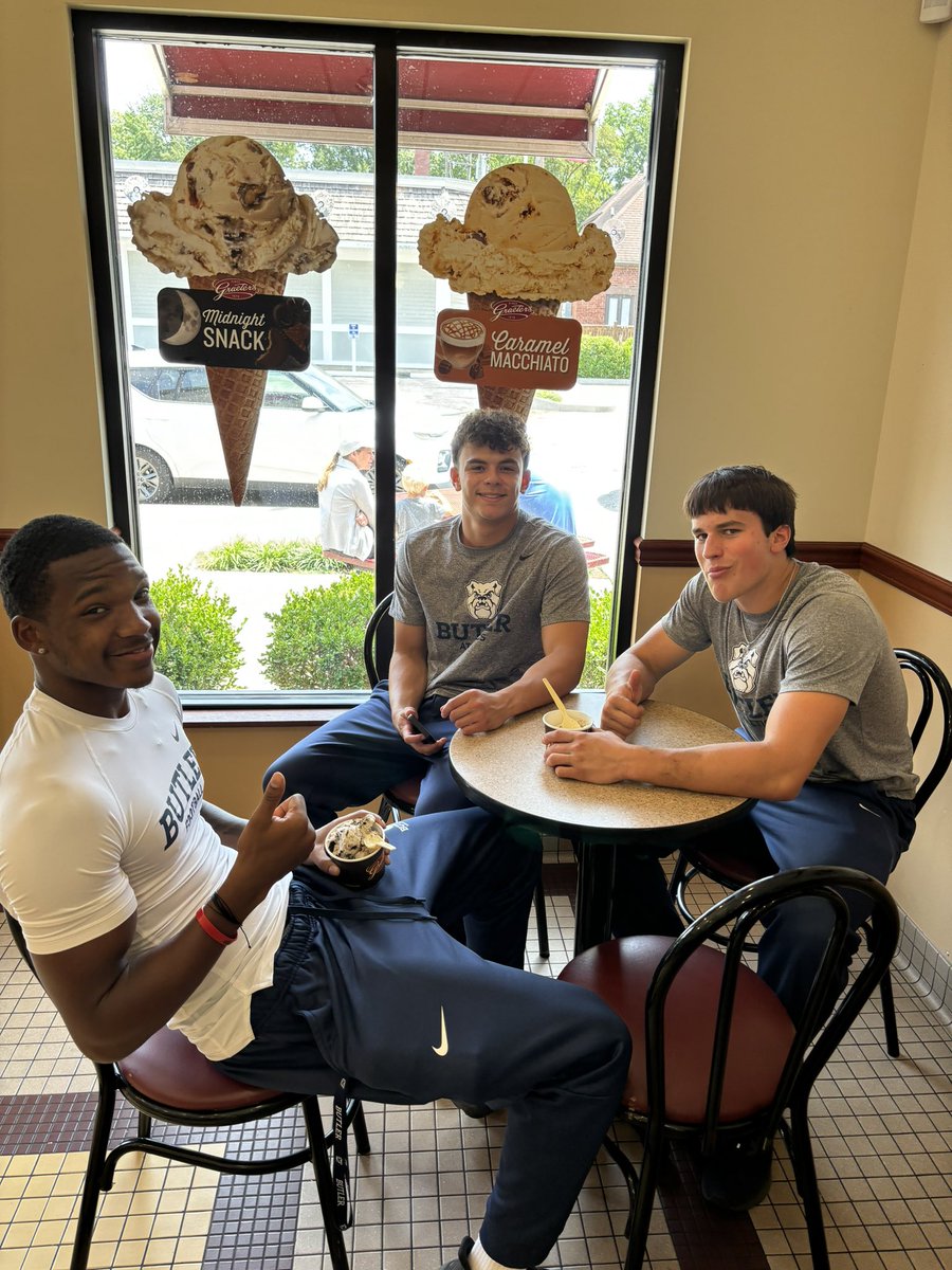 Mike Uremovich 🇺🇸 (@coachu_bsu) on Twitter photo Great day for <a href="/ButlerUFootball/">Butler Football</a> with <a href="/HeartChangeIndy/">Heart Change</a> Looking forward to our project in the spring. #TheButlerWay Great day for <a href="/ButlerUFootball/">Butler Football</a> with <a href="/HeartChangeIndy/">Heart Change</a> Looking forward to our project in the spring. #TheButlerWay