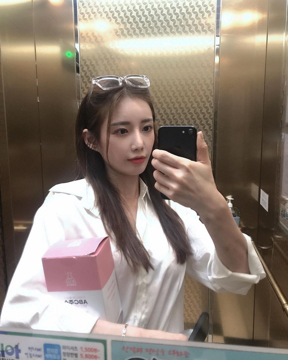 Who can believe that love provides light when it is dark?