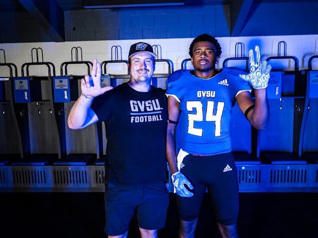 Sean Bailey tweet media