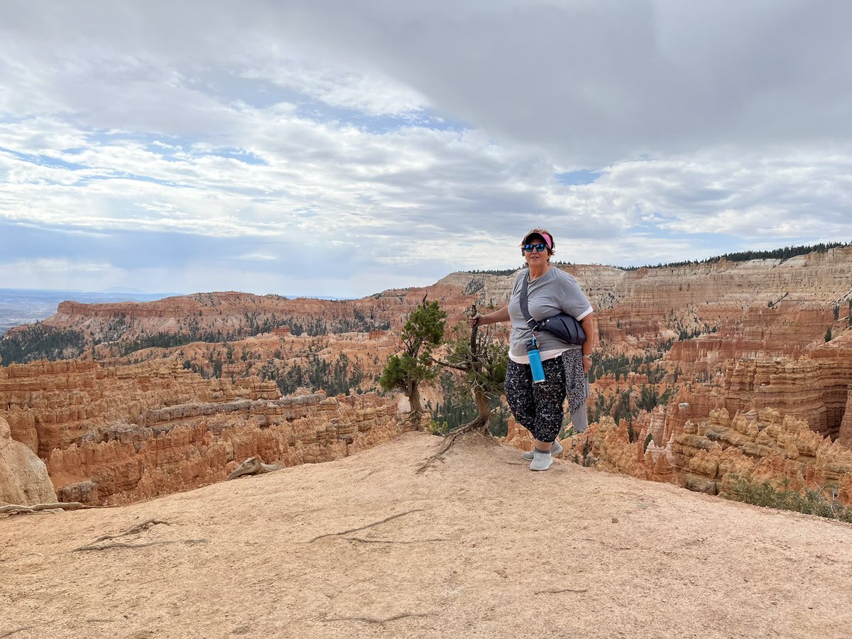 mon_lev's tweet photo. Summer HRE Bingo — Hiking @brycecanyonnps 
#HreHawks #SUMMER2024 https://t.co/7CXKGNTKwF