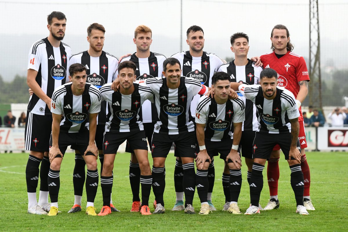 xan_morales's tweet photo. Arsenal @racingferrolsad na Pedreira, un dos míticos campos doutra banda #voltaaria . 📷 Racing Club Ferrol https://t.co/VrSSNopXKV