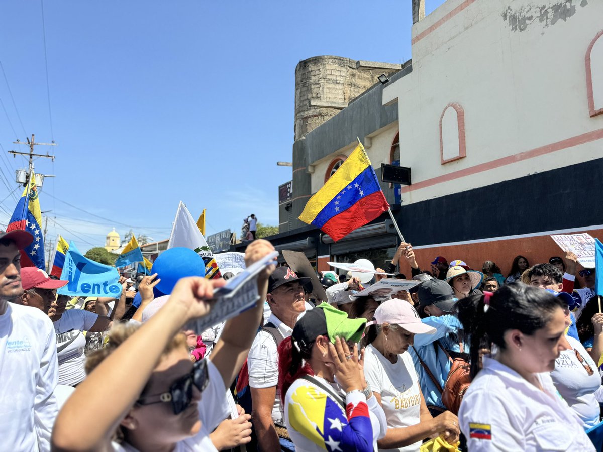 jesusricoad's tweet photo. #PuebloNuevo|• ¡La alegría de siente en las calles! 

Este 28 de Julio, lo vamos a lograr. 

Edmundo González Urrutia
¡Presidente! 

#Falcón
#Venezuela 

@MariaCorinaYA 
@sirit_eliezer 
@GoyoGraterol 
@ricarponte https://t.co/1JAYACTsQp