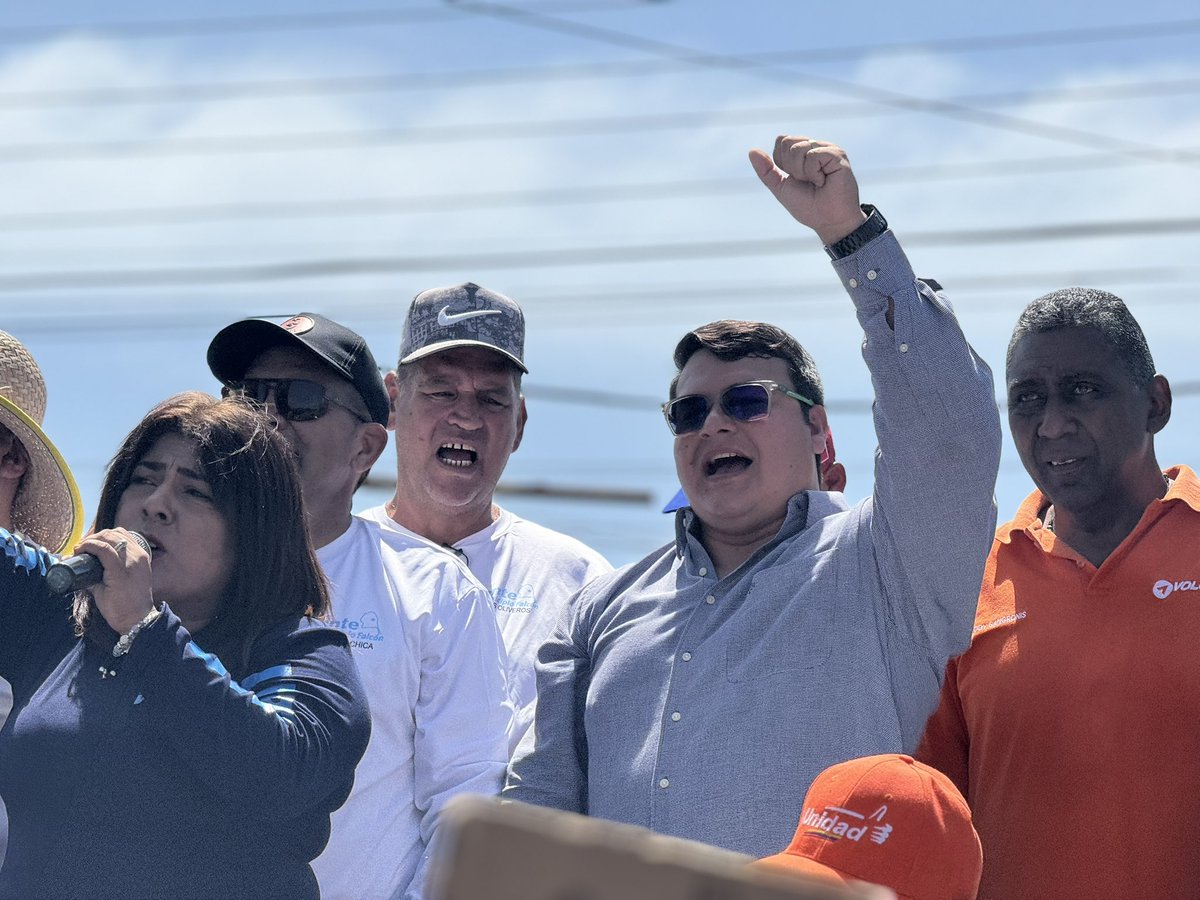 jesusricoad's tweet photo. #PuebloNuevo|• ¡La alegría de siente en las calles! 

Este 28 de Julio, lo vamos a lograr. 

Edmundo González Urrutia
¡Presidente! 

#Falcón
#Venezuela 

@MariaCorinaYA 
@sirit_eliezer 
@GoyoGraterol 
@ricarponte https://t.co/1JAYACTsQp