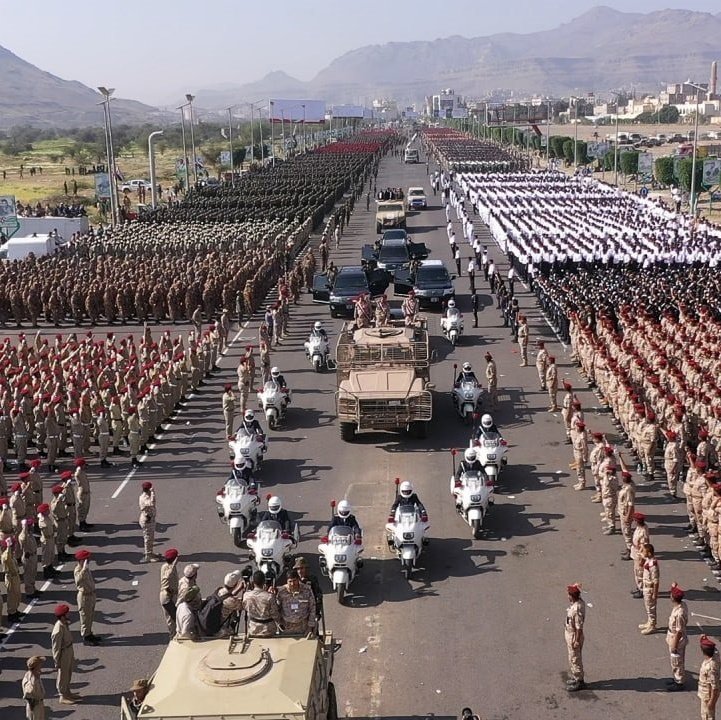 GlobeEyeNews's tweet photo. BREAKING:

Yemen's Houthis say they are preparing for a long war with Israel. https://t.co/zHfzaE8W5S