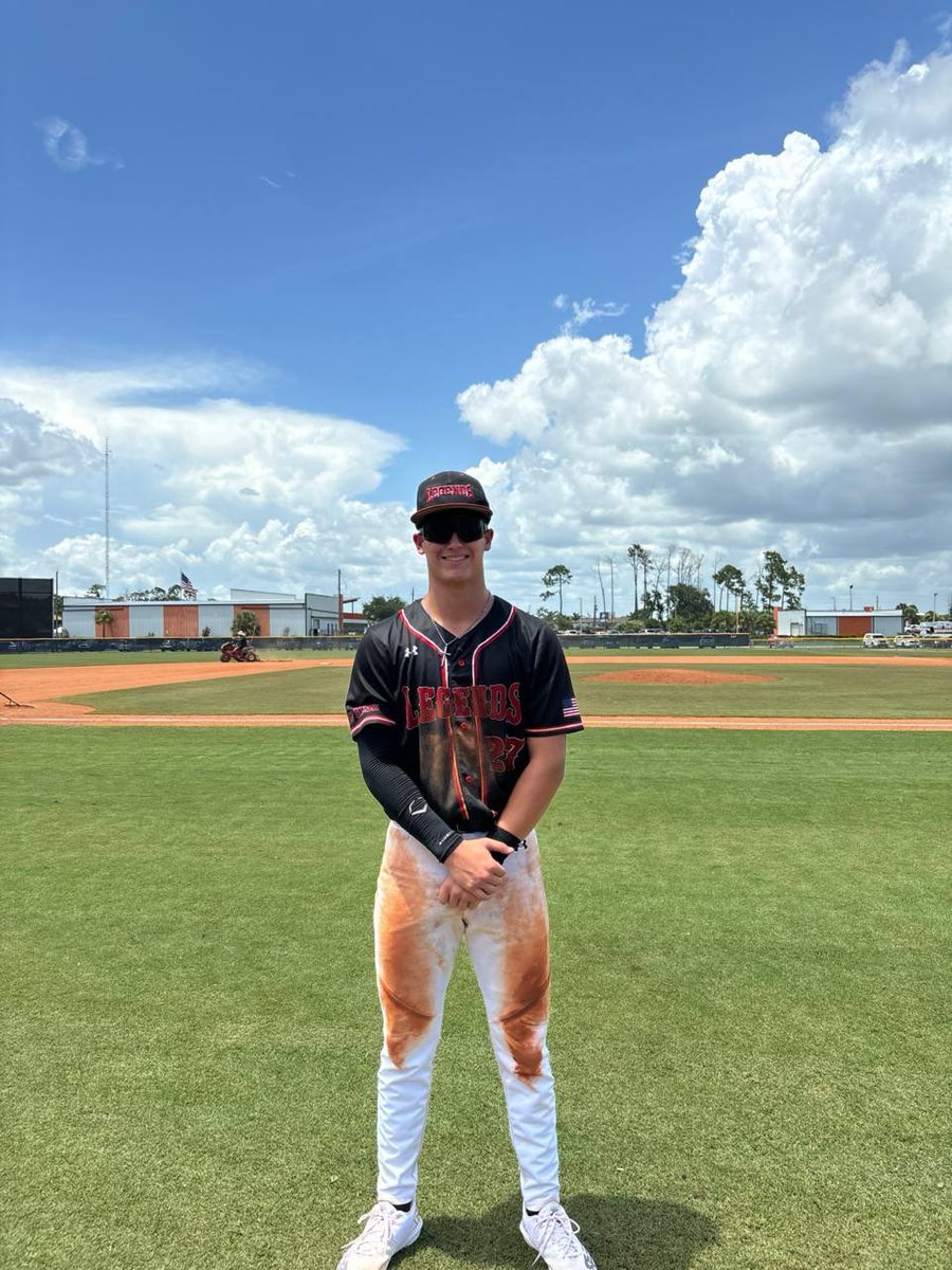 Parker Gabbard 
Legends 16U Black Powered by UA

2/2, 1 Run, 1 BB

⁦<a href="/ProspectWire/">Prospect Wire</a>⁩ 
#PWPoG 
#PWBaseball 🥇🏆