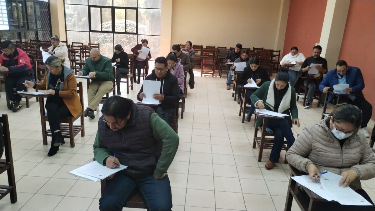 DirnopluB's tweet photo. 👉Más de 500 postulantes al cargo de Notarios de Fe Pública rindieron el examen de competencia escrito a nivel nacional
#DIRNOPLU desarrolló, este sábado, el examen escrito, en cumplimiento a la Convocatoria para la Selección de Notarios de Fe Pública - Gestión 2024 https://t.co/zK4kNSQEuG
