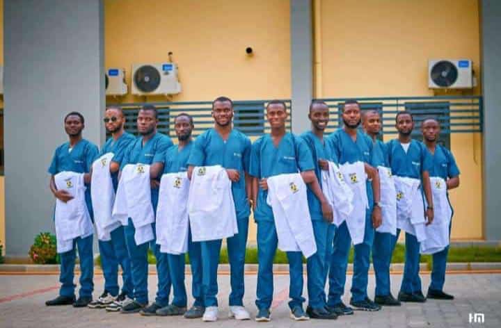 nars_buk's tweet photo. Today we celebrate a monumental achievement with the Radiants' class of '22, our newly graduated medical radiography students.

Your journey was filled with countless hours of study, practical training, and the challenges of mastering the nuanced and complex field of Radiography. https://t.co/8RMTH9wuEl