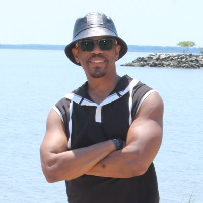 steele7247's tweet photo. #NewProfilePic https://t.co/Urtxen5tDD