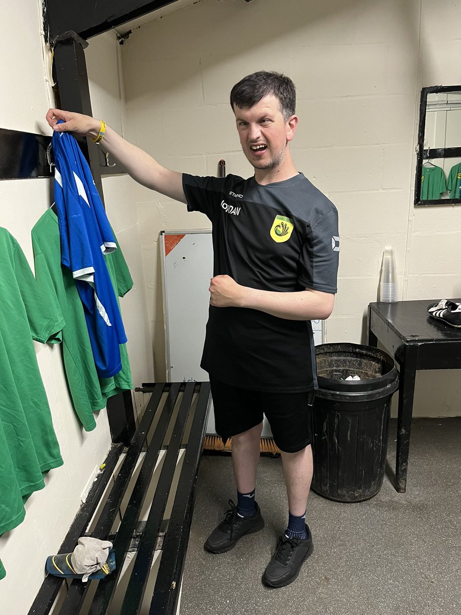 Wayneshakespea1's tweet photo. Non league football relies on it’s volunteers in helping clubs to function on and off the pitch. Today my disabled step son Jordan absolutely loved playing his part for @GornalAyWe in being there kitman for todays game v @StourportSwifts in putting the lads kits out 🦚⚽️ 🟡🟢 https://t.co/JFwqUbCKSA