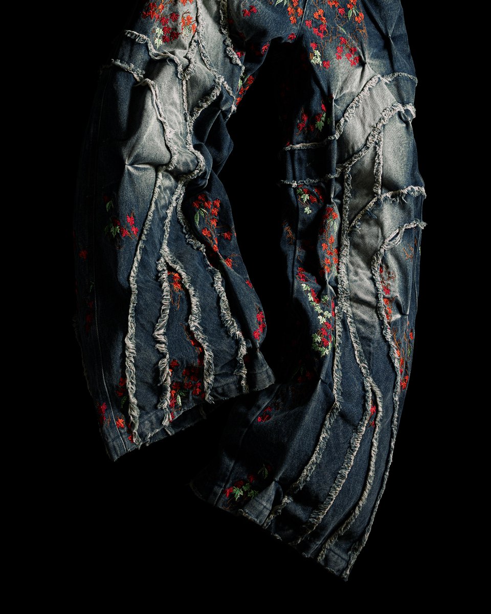 badson__'s tweet photo. AUTUMN ‘OVERGROWTH’ DENIM PANTS https://t.co/dWgQPM78A3