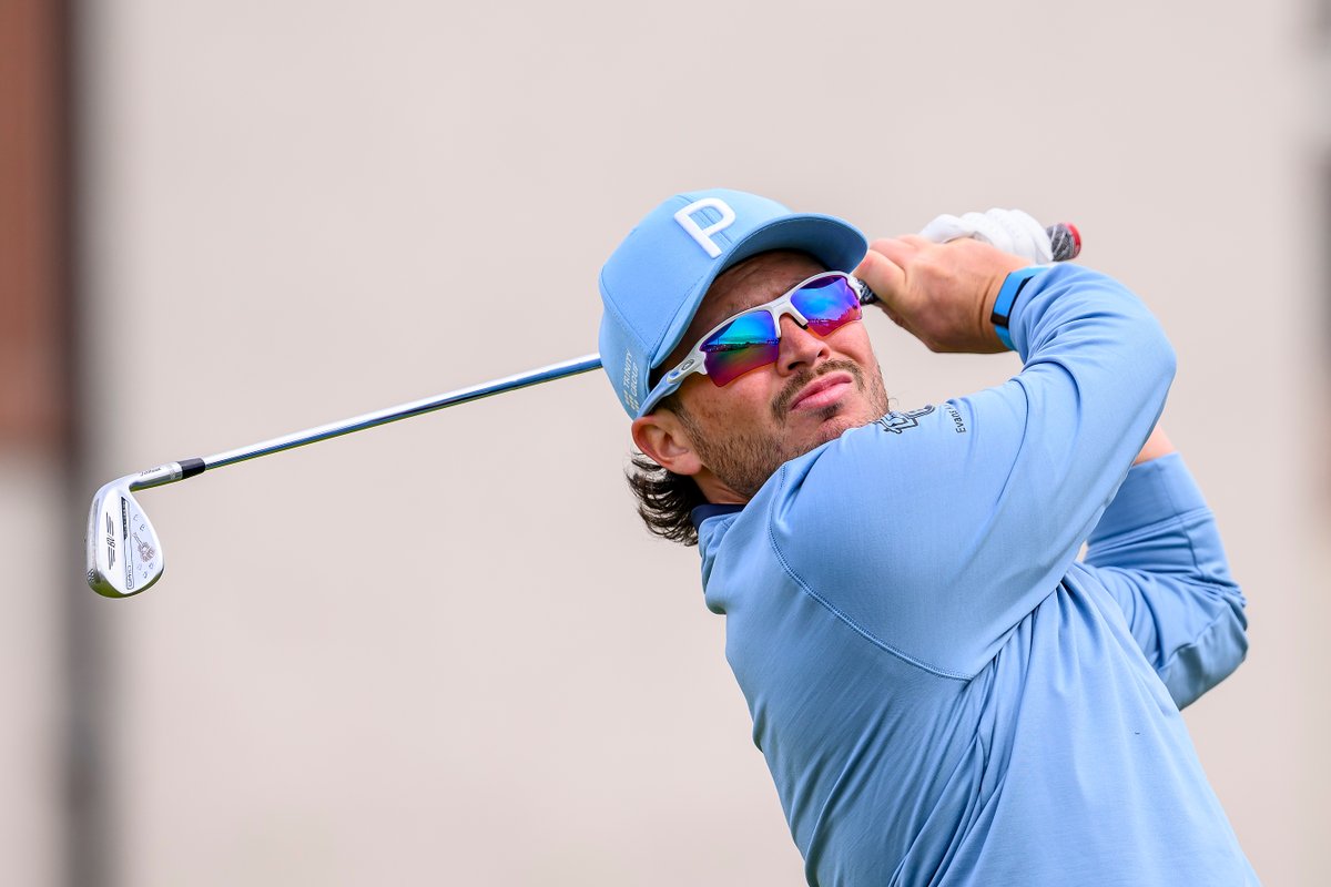 HeraldSportScot's tweet photo. Ewen Ferguson completes his third round one-under 70 at Royal Troon

An excellent display by the Scotsman 👏

🔺 In association with: @FairmontStA

https://t.co/NMtnivUNNQ https://t.co/2wnaNJ0NgH