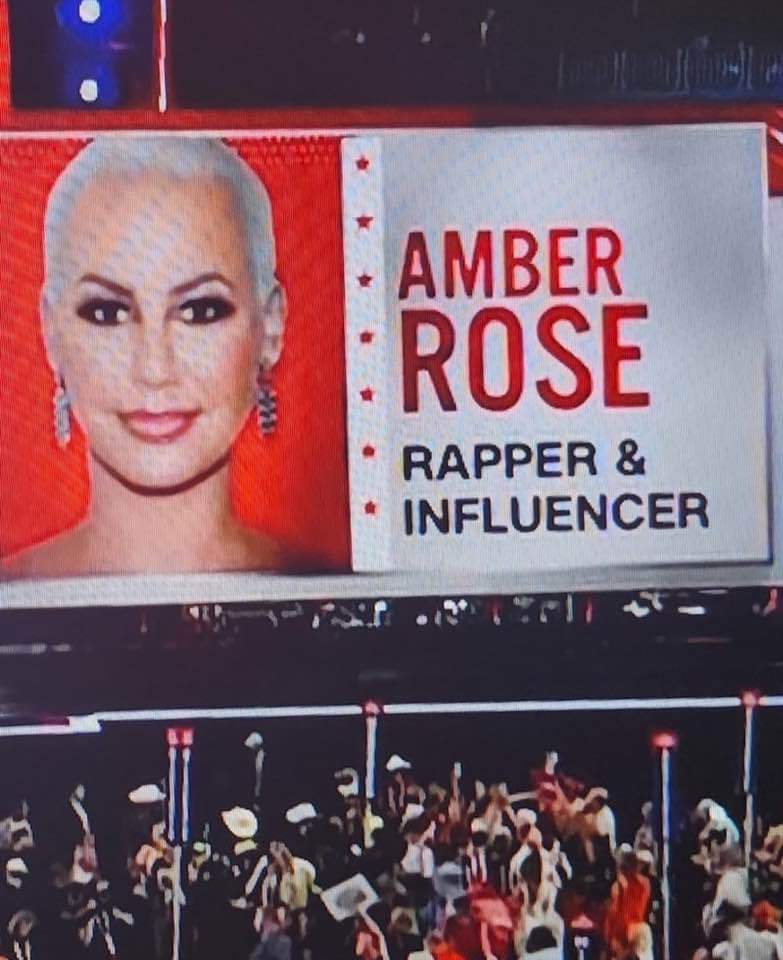 Rapper......... Only thing she has wrap is her lipps round is a....... Never Mind...... Happy Saturday Yall #AmberRose